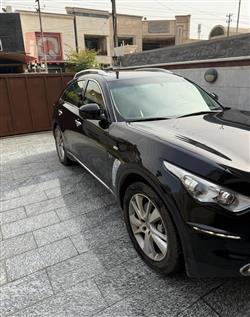 إنفينيتي QX70